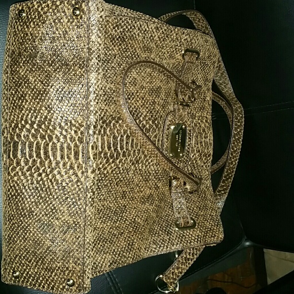 MICHAEL KORS BAG - Picture 6 of 6